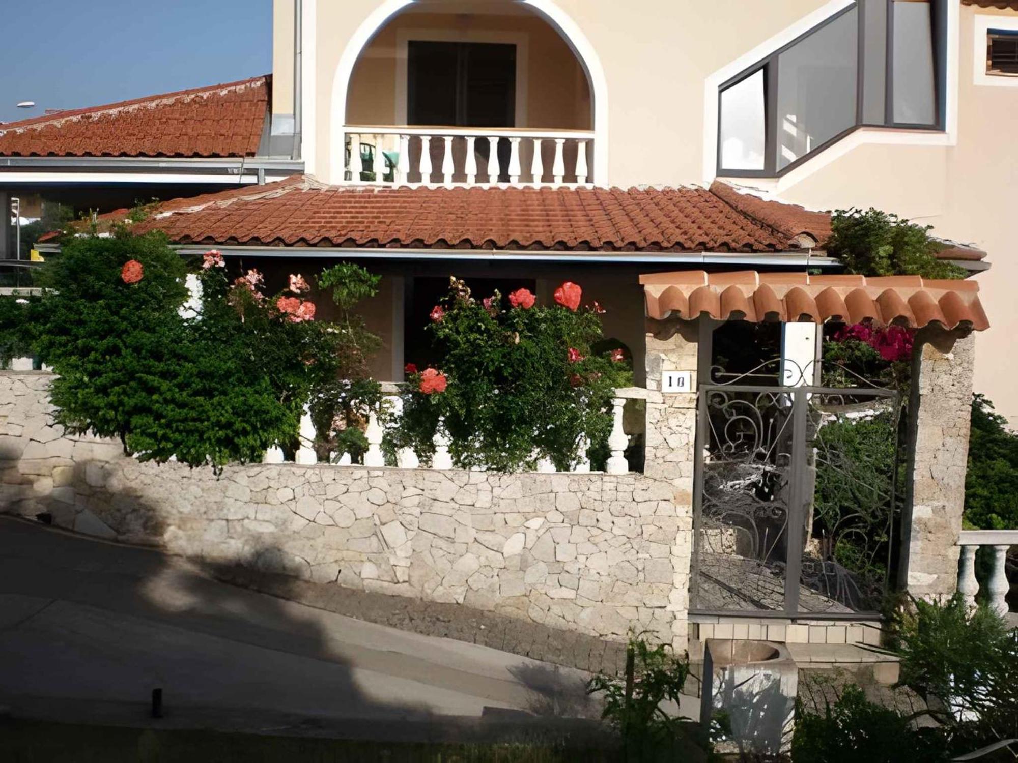 Apartments Villa Vera Apartment Novi Vinodolski
